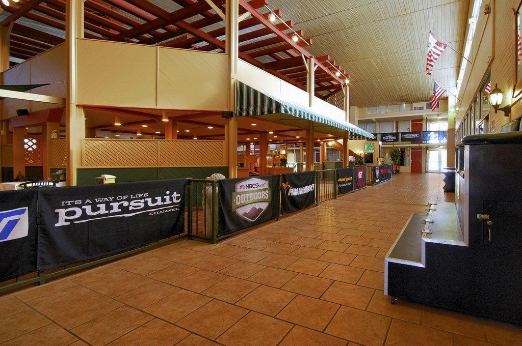 Quality Hotel Houma Exterior photo