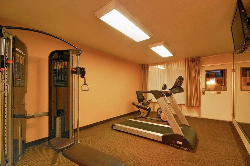 Quality Hotel Houma Exterior photo