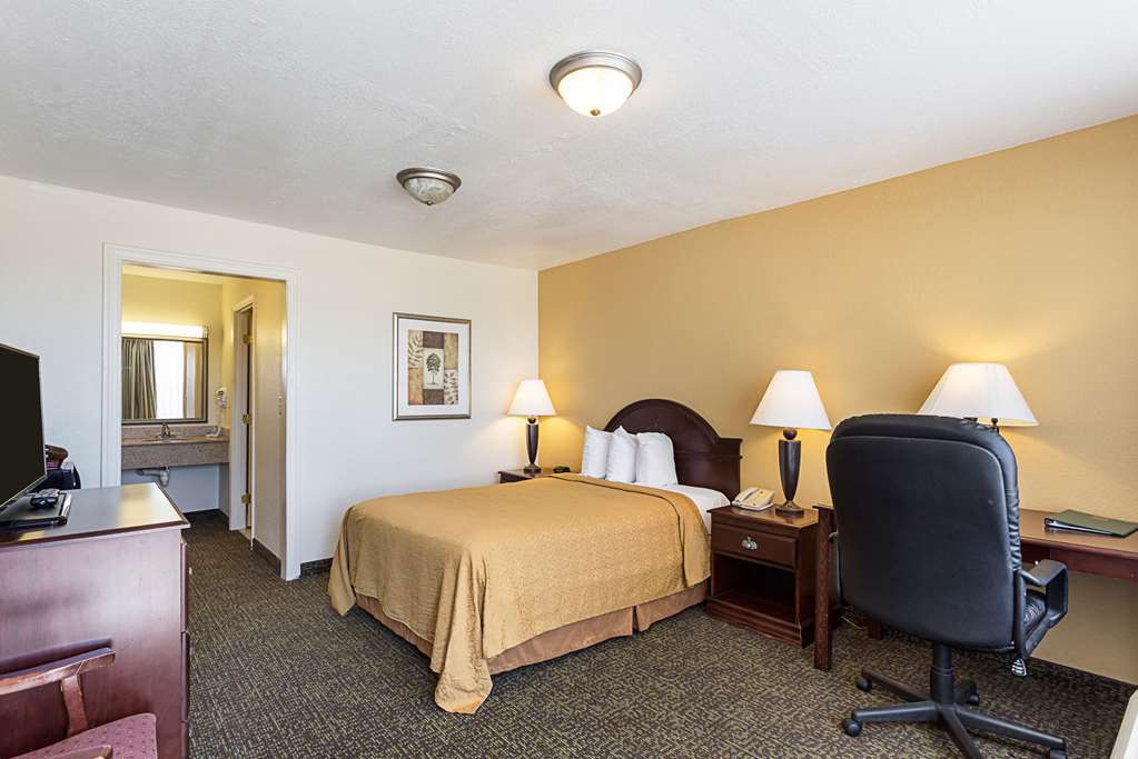 Quality Hotel Houma Room photo